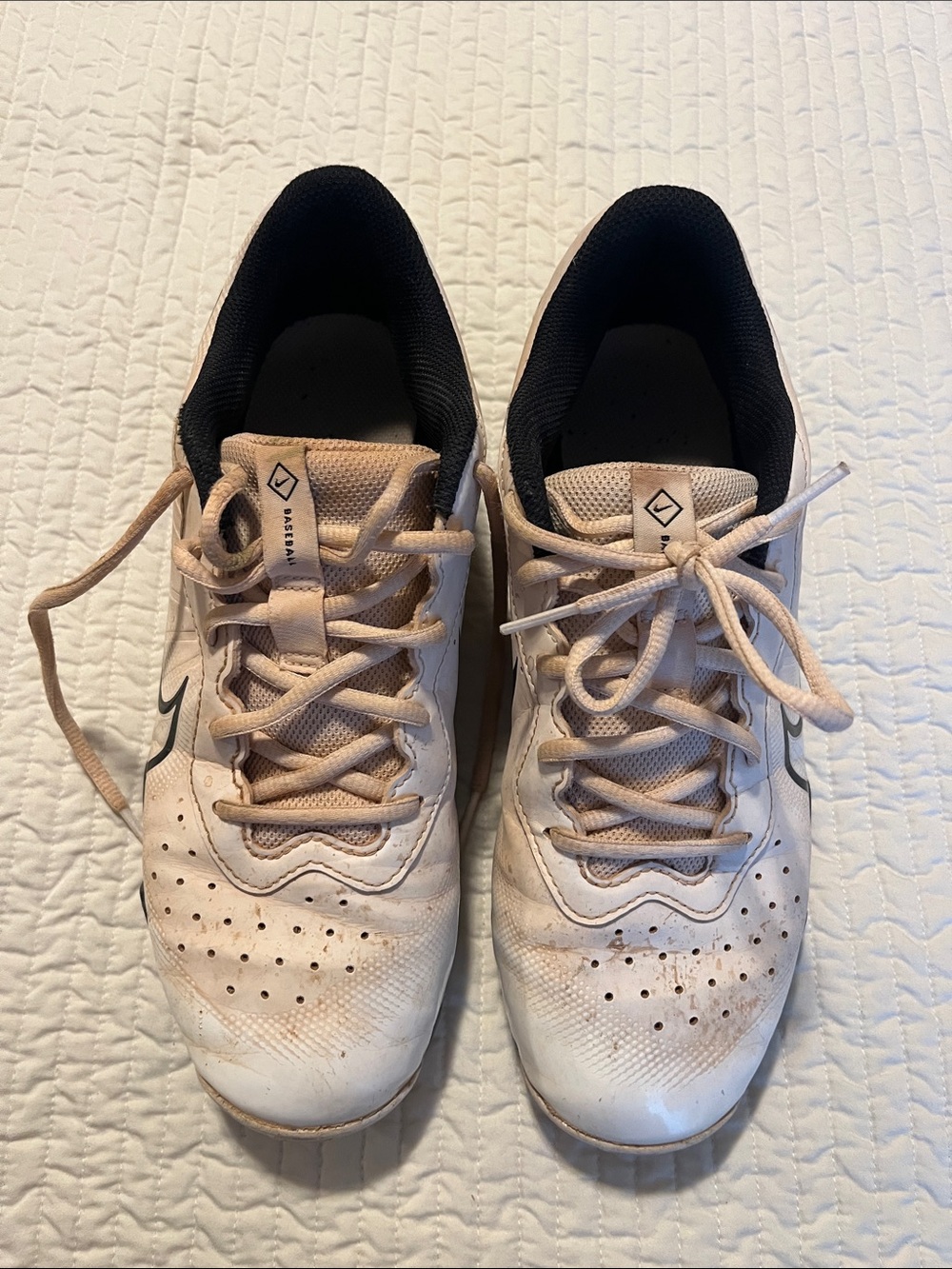 Men's Baseball Cleats in White